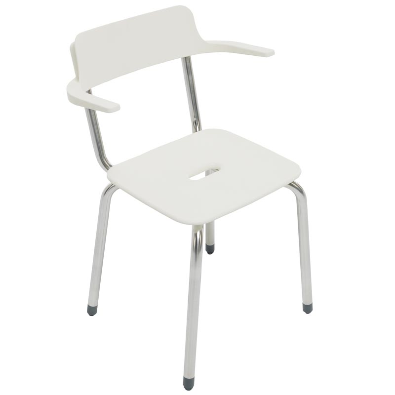 Chair with backrest equipped with armrests